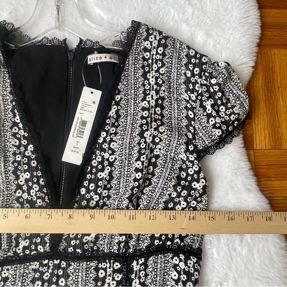 ALICE + OLIVIA Melony Jumpsuit SIZE 4 - Picture 5 of 13